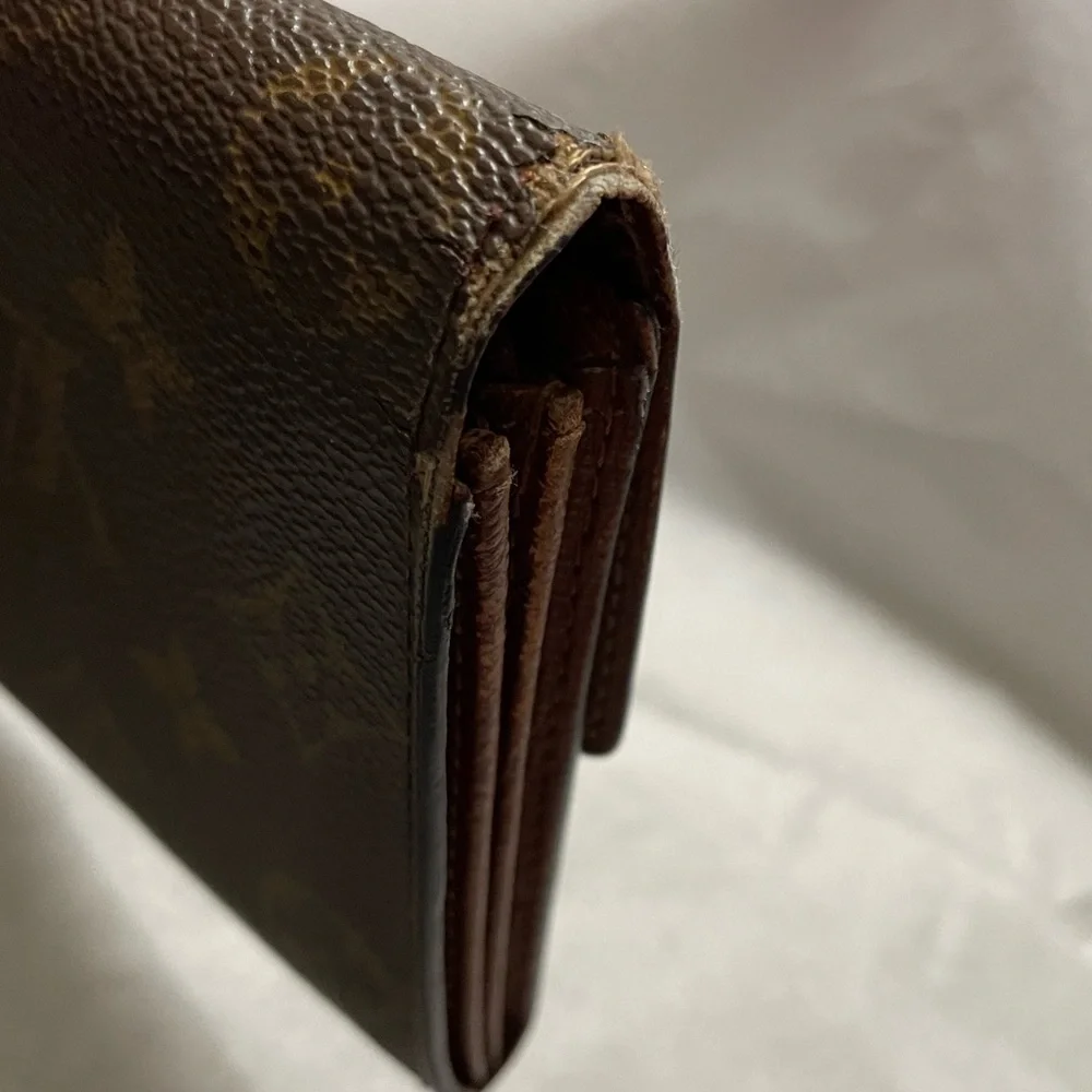 Louis Vuitton Monogram Brown Canvas Sarah Long Wallet